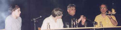 Femke de Vos, Zoe Baart, Piet van der Pas en Jan van der Mast